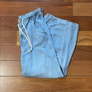 Slouchy wide leg Denim Pants